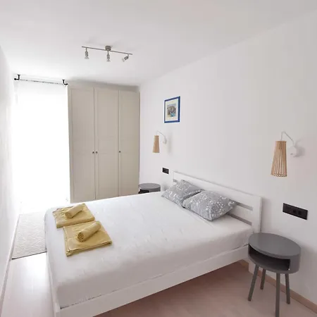 Apartment Vito *